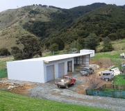 3-bay-enclosed shed